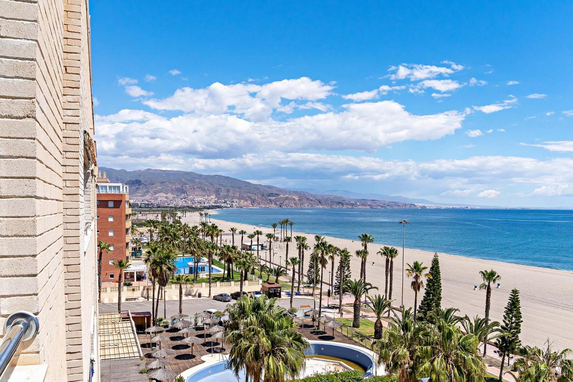 Vista Del Mar Residencial Leilighet Roquetas de Mar Eksteriør bilde